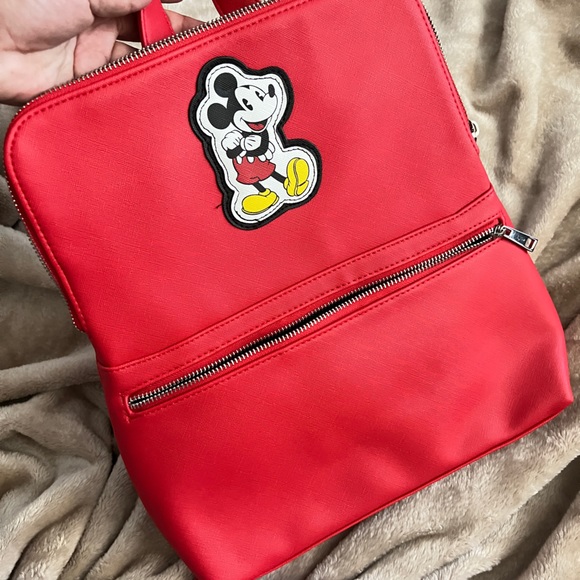 Disney Mickey Mouse Essential Backpack - Picture 2 of 4